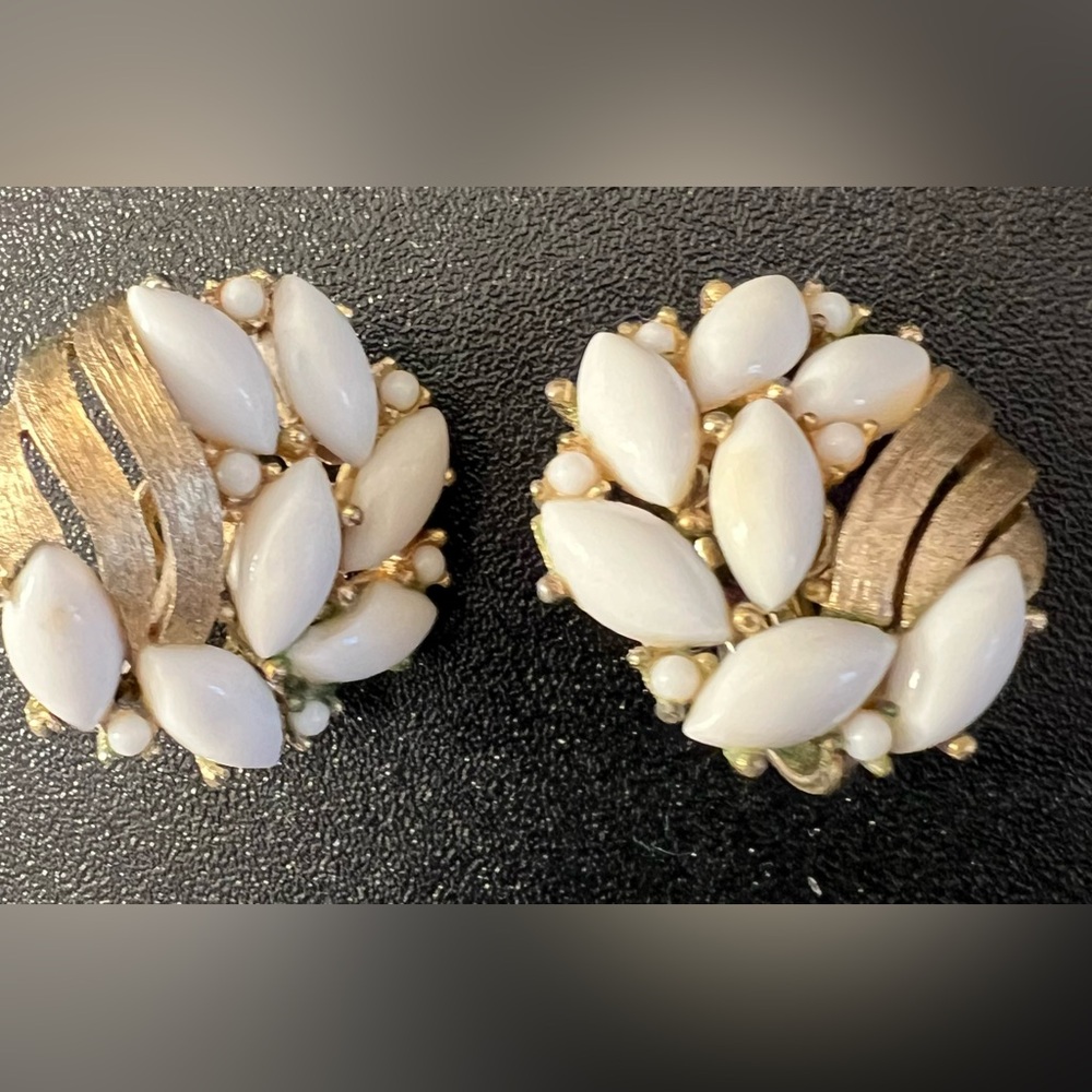 Crown Trifari Gold Tone White Milk Glass Navette Design Vintage Clip On Earrings